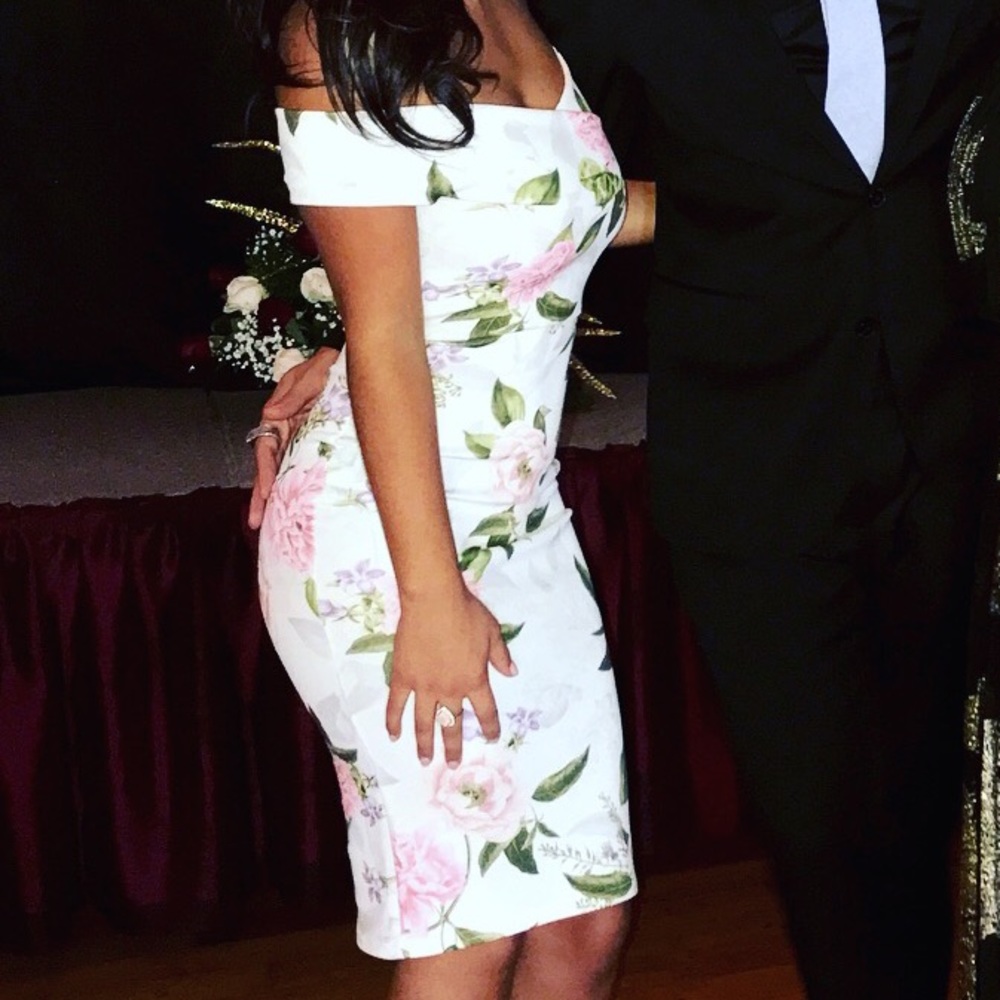 FLORAL MIDI BODYCON DRESS